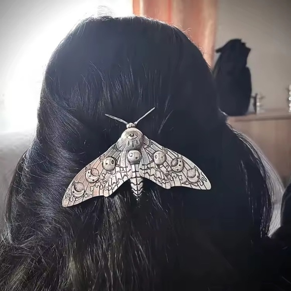 Anthropologie Accessories - Vintage Moth Hair Clip – Gothic Silver Hair Accessory, Retro Barrette for Women